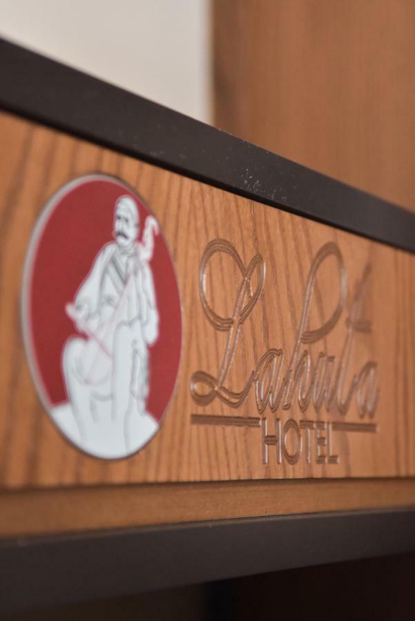 Hotel Lahuta Bajram Curri Exterior photo